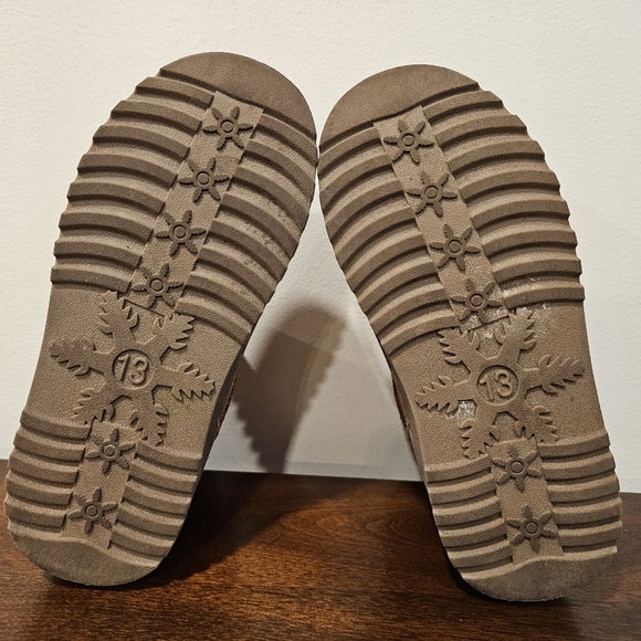 Girls Warm Winter Boots Size 13 - Picture 6 of 7